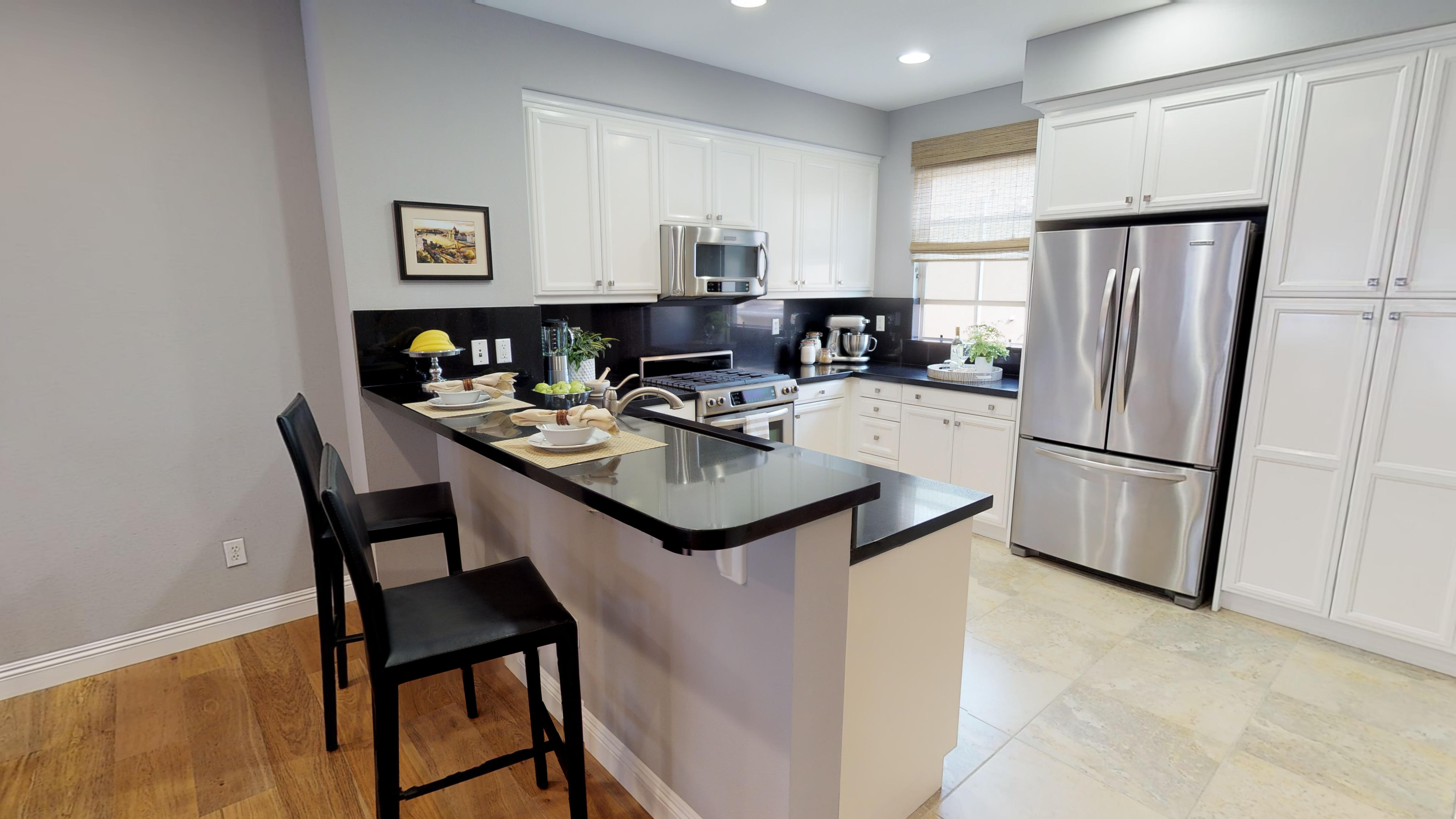 5429 Strand-103-Hawthorne-CA-90250-04012019_192419